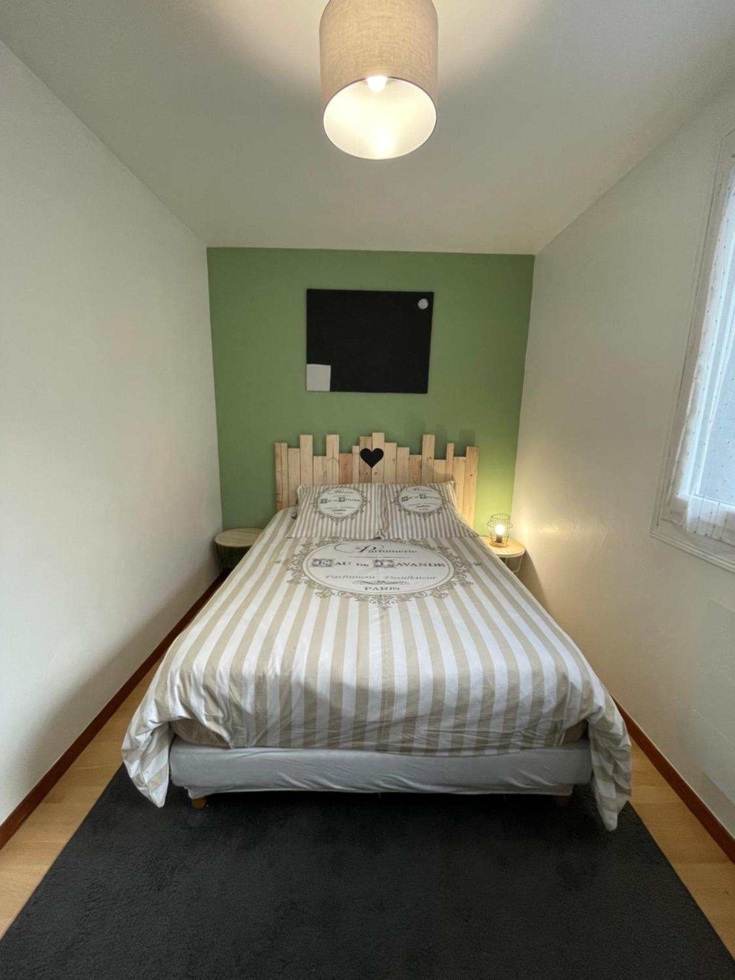 Bel Appartement Dans Residence Cheminee /Jardin 吕兹-圣索沃尔 外观 照片
